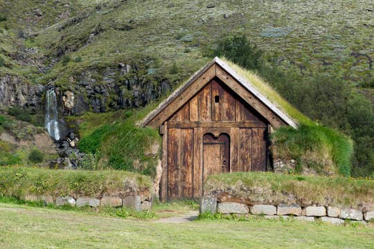 Haifoss & Thjorsardalur Valley Small-Group Tour from Reykjavik with Stranger Things Filming Location