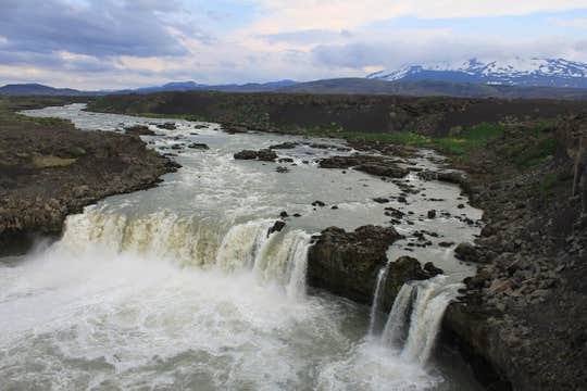 Private Landmannalaugar Super Jeep Tour from Reykjavik with Host Spring Bathing & Hiking