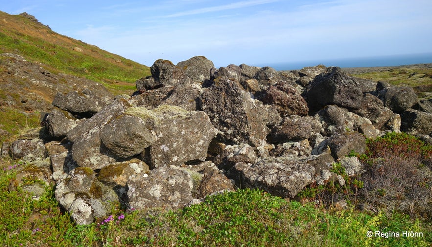 The Folklore of Kr&yacute;sa and Herd&iacute;s 
& 
a Hike on St&oacute;ra-Eldborg & Litla-Eldborg