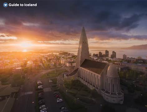 Luxury 1-Hour Private Transfer from Reykjavik to Keflavik International Airport