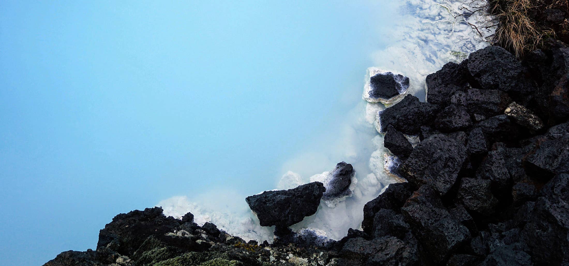Blue Lagoon Iceland まわ ブルーラグーン スクラブ入り洗顔 パック