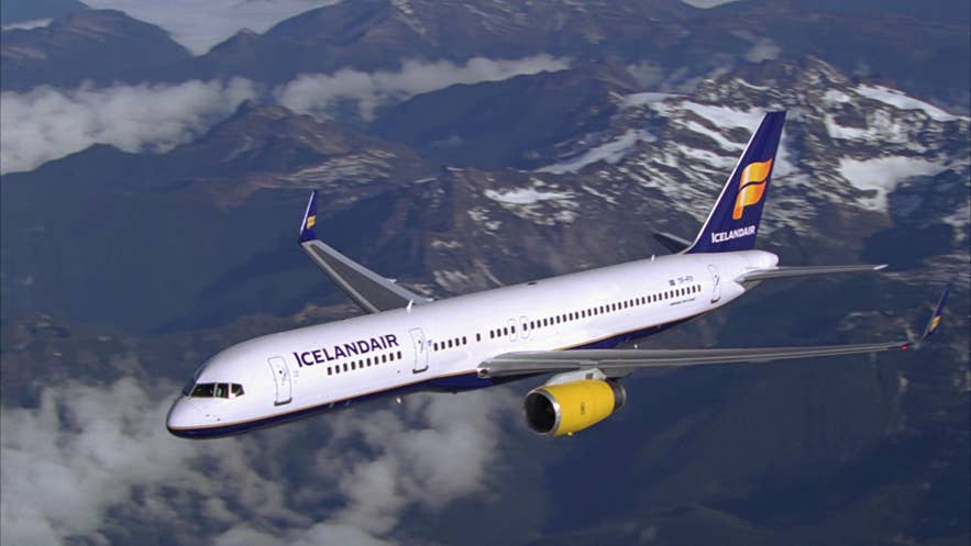 Aereo Icelandair presente nel film Viaggio al centro della Terra con Brendan Fraser