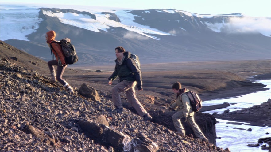 Brendan Fraser and Aníta Briem in the movie Journey to the Center of the Earth, shot in Iceland