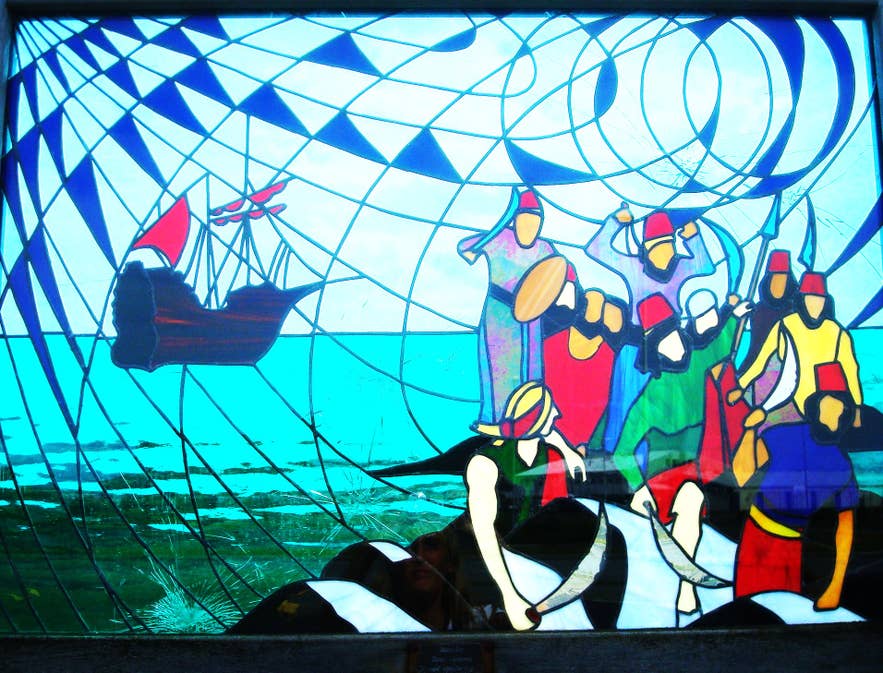 Vitaleiðin - Follow the Lighthouse Trail of the South Coast of Iceland