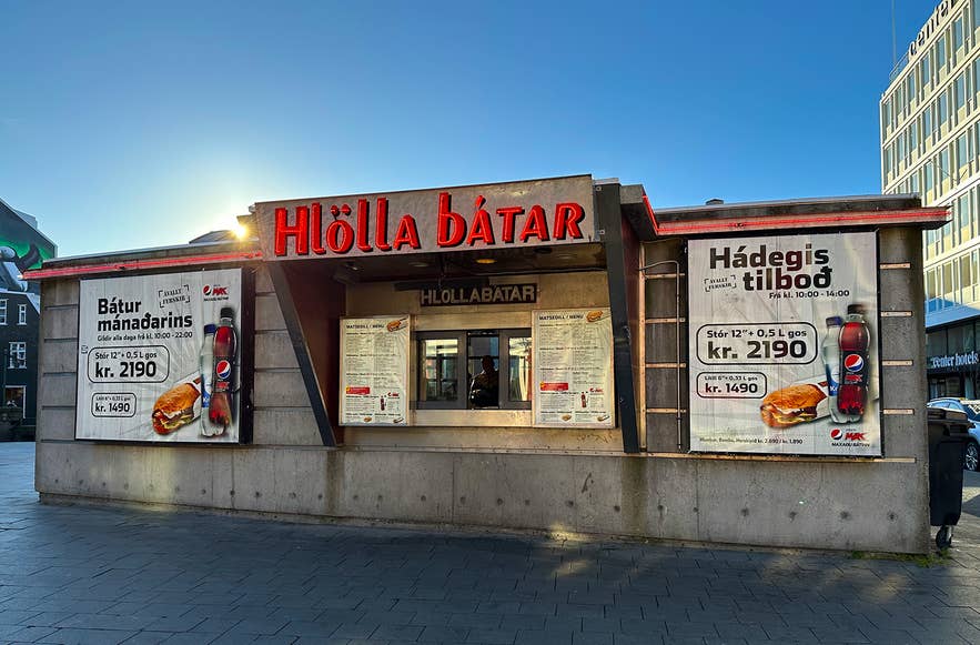 深夜のサンドイッチならHlöllabátarが一番！レイキャビクで人気のサブサンド店