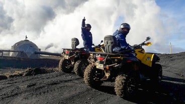 3 Hour Volcanic Springs ATV Tour with Transfer from Reykjavik