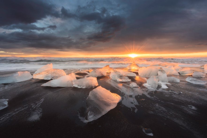 The icebergs from the Jokulsarlon glacier lagoon look stunning in the sun