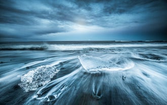 A glittering chunk of ice on the Diamond Beach.
