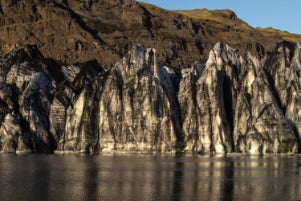 Private South Coast Sightseeing Tour to Iconic Attractions from Reykjavik