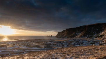 Private South Coast Sightseeing Tour to Iconic Attractions from Reykjavik