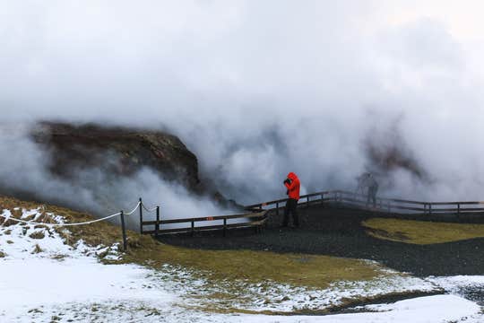 Private Silver Circle Tour with Polaroid Photo and English or Persian Live Guide from Reykjavik