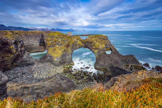 4-Day Northern Lights, Snaefellsnes, and Glacier Lagoon Tour with Ice Caving from Reykjavik