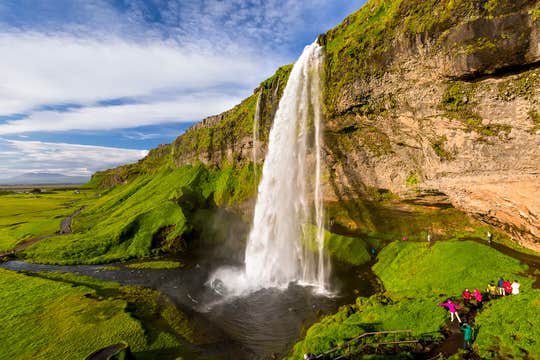 4-Day Northern Lights, Snaefellsnes, and Glacier Lagoon Tour with Ice Caving from Reykjavik