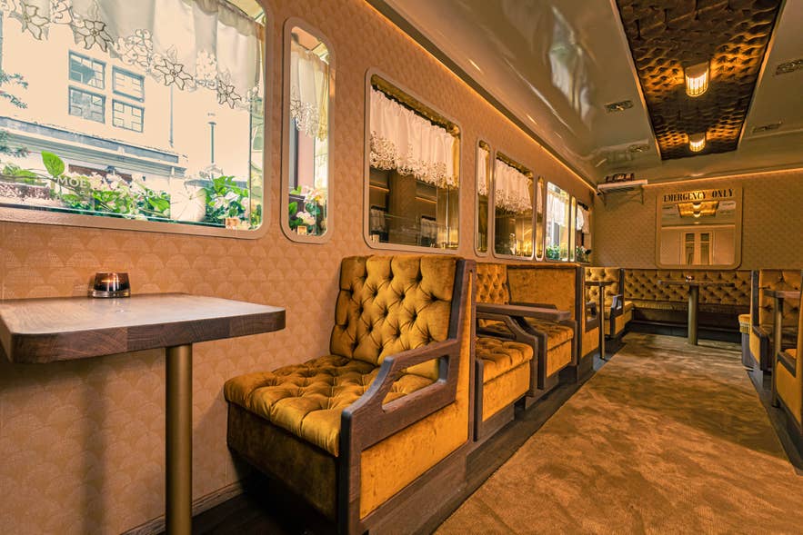 The railroad car inside Monkeys Food & Wine where you can enjoy a delicious cocktail