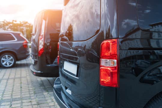 Private One-Way Keflavik Airport Transfer from Reykjavik or Vice Versa