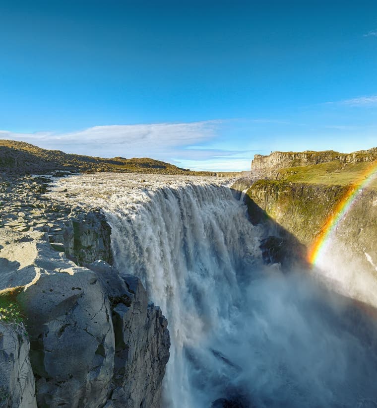 Hotels & Accommodations Near Dettifoss Waterfall
