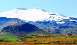 Best Hotels in Iceland with Volcano Views