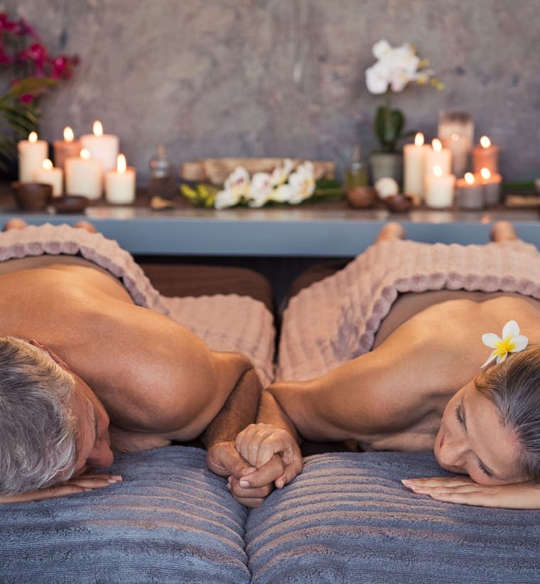 Best Honeymoon Hotels in Iceland