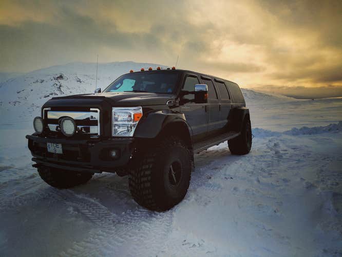 Exclusive 10-Hour Private Silver Circle Tour in West Iceland From Reykjavik