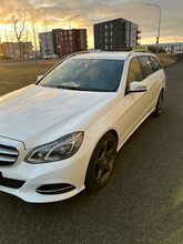 Private 1-Hour Taxi Transfer Between Keflavik International Airport and Reykjavik