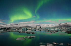Magical 3-Day South Coast and Golden Circle Winter Tour with Blue Ice Caving from Reykjavik