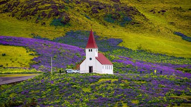 Tour Guiado de 4 Días por la Ring Road Completa de Islandia con Jokulsarlon y Myvatn