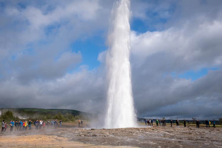 Exhilarating 10-Hour Small Group Golden Circle Super Jeep and Snowmobile Tour from Reykjavik