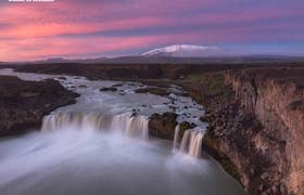 Private South Coast Tour with Solheimajokull Glacier Hike from Reykjavik