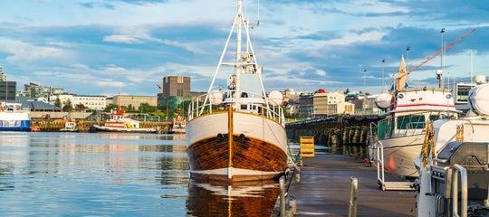 reykjavik harbor boats ocean sea theater blue shutterstock 2000px.jpg