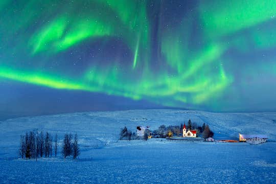 Perfect 6-Day Christmas Vacation Package in Iceland with Optional Tours