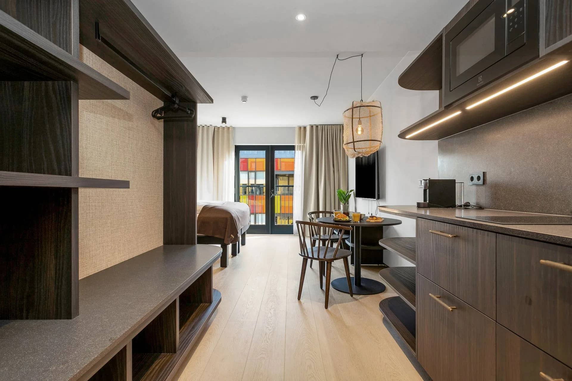 Strand Hotel Apartments