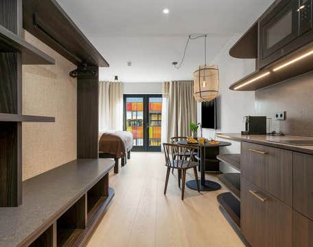 Strand Hotel Apartments