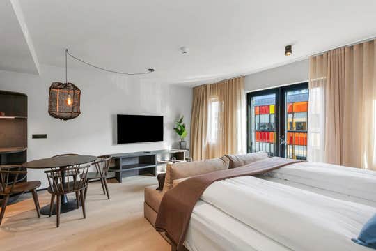 Strand Hotel Apartments