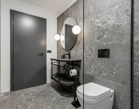 Strand Hotel Apartments