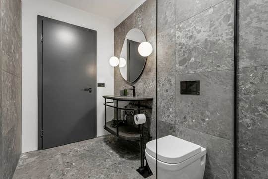 Strand Hotel Apartments