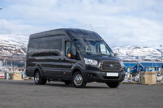 Private Transfer from Akureyri for Short-Distance Travel with Flexible Stops