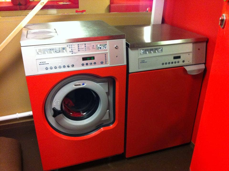 The Laundromat Café | Guide to Iceland
