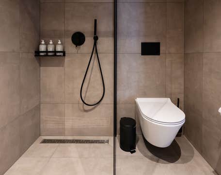 블랙 샌드 호텔(Black Sand Hotel)