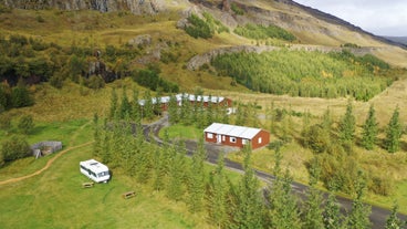 Fljotsdalsgrund is a tranquil retreat surrounded by the enchanting landscapes of Fljotsdalur.