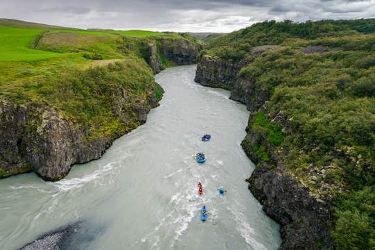 Inflatable Kayaking Tour on the Hvita River With Pickup from Reykjavik