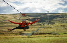 Circuit d'Aventure en Méga Tyrolienne de 3,5 heures à Hveragerdi avec Départ de Reykjavik