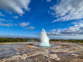 Private Golden Circle Super Jeep Tour with Reykjavik City Highlights