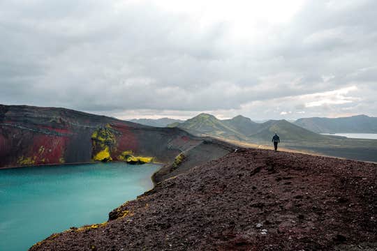 Action-Packed 5-Hour Hiking and Hot Springs Tour of Landmannalaugar