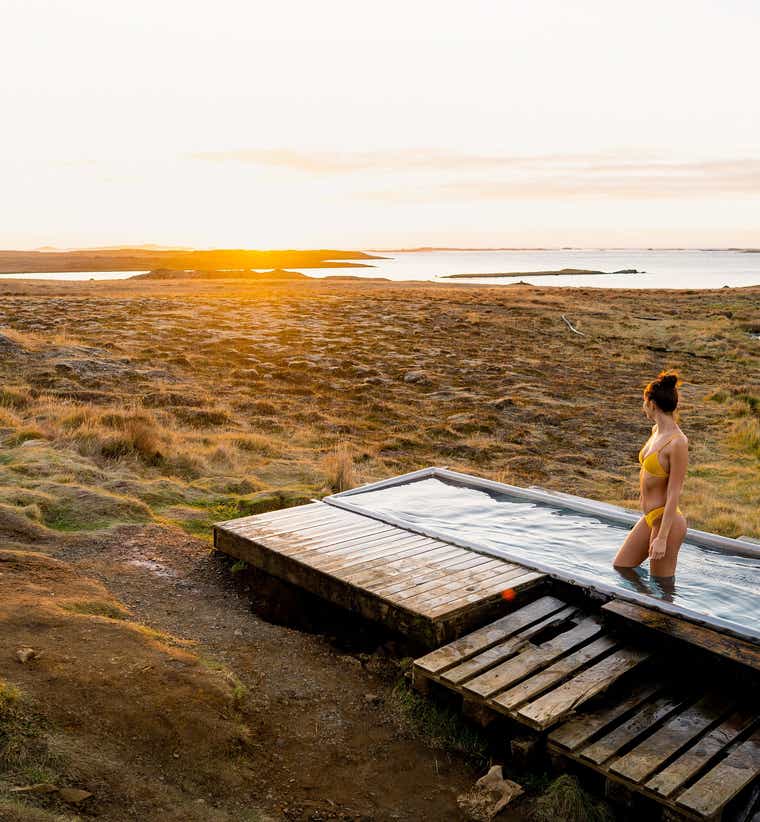 Hotels for a 10-Day Iceland Trip