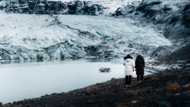 South Coast Tour from Reykjavik with Reykjabod Hot Springs Admission