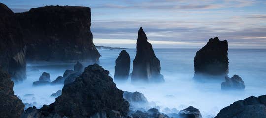 haunted-reynisfjara-black-sand-beach-iceland.jpg