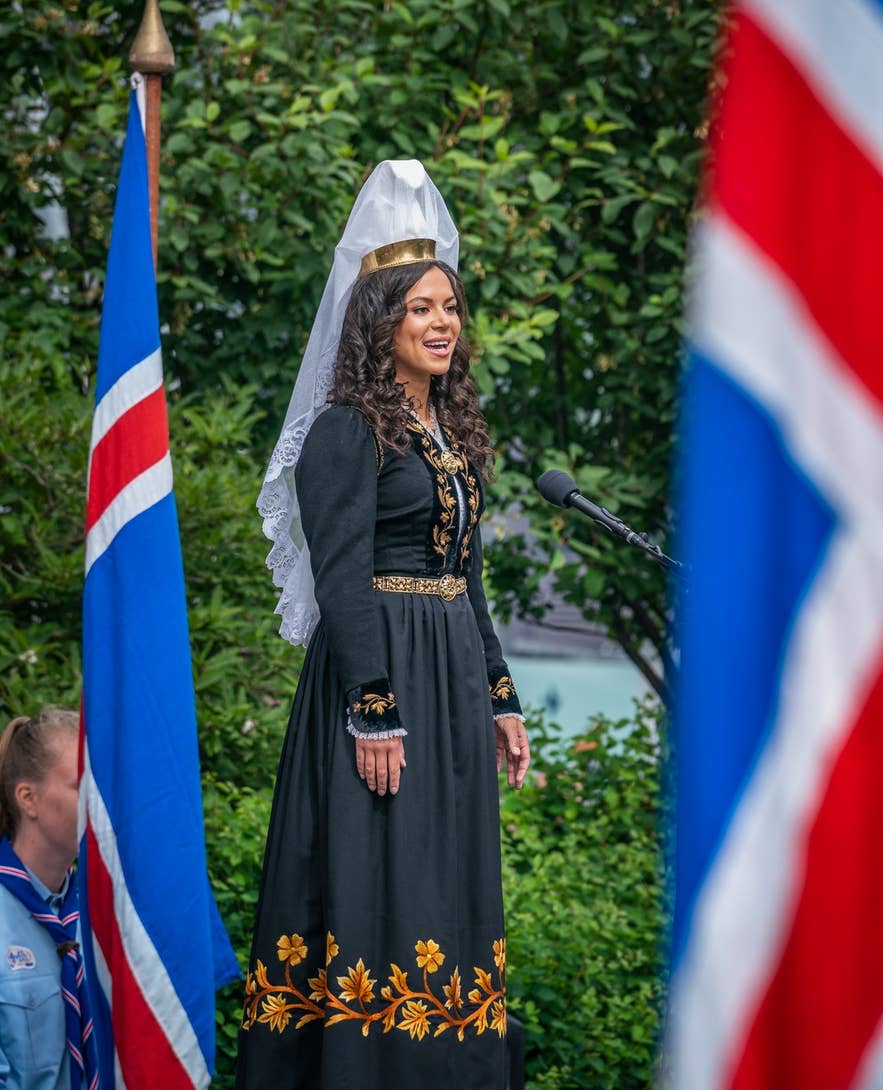 Aldís Amah Hamilton as the Fjallkona in skautbúningur during Iceland’s Independence Day celebration in 2019 Aldís Amah Hamilton as the Fjallkona in skautbúningur during Iceland’s Independence Day celebration in 2019