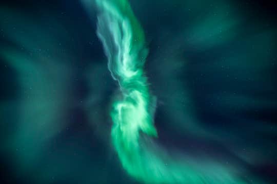 Private Northern Lights Tour for up to 5 Hours from Reykjavik
