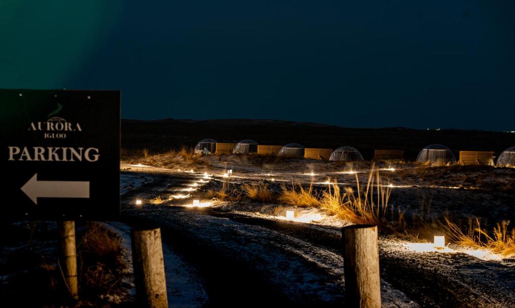 Aurora Igloo