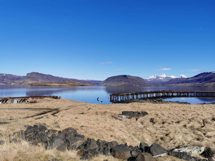 The remains of the wartime pier and foundations at Hvitanes in Hvalfjordur.